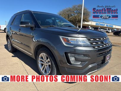 Used 2016 Ford Explorer XLT w/ Equipment Group 202A
