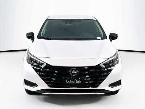 Used 2025 Nissan Versa SR w/ Trunk Package image 2