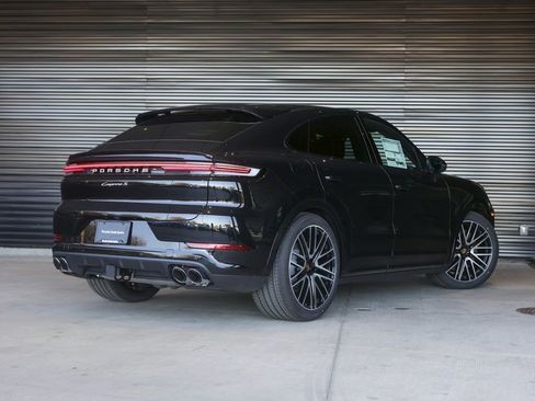 New 2026 Porsche Cayenne S AWD/4WD image 7