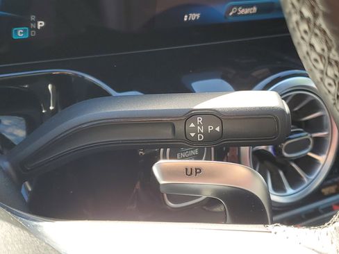 Used 2025 Mercedes-Benz GLA 35 AMG 4MATIC image 16