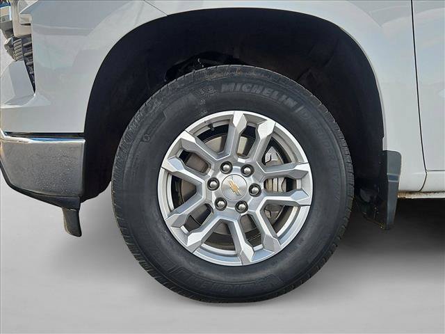Certified 2025 Chevrolet Silverado 1500 LT w/ Safety Package AWD/4WD image 24