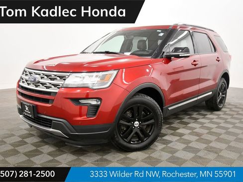 Used 2018 Ford Explorer XLT w/ Equipment Group 202A AWD/4WD image 1
