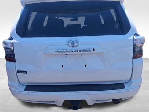 Used 2023 Toyota 4Runner TRD Sport w/ Technology Package AWD/4WD image 7