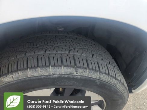 Used 2019 Ford F150 XL w/ Equipment Group 101A Mid AWD/4WD image 10