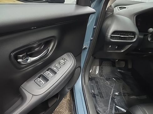Used 2024 Honda HR-V EX-L image 28