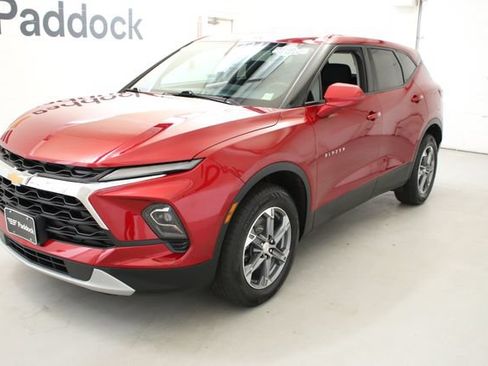 Used 2023 Chevrolet Blazer LT AWD/4WD image 4