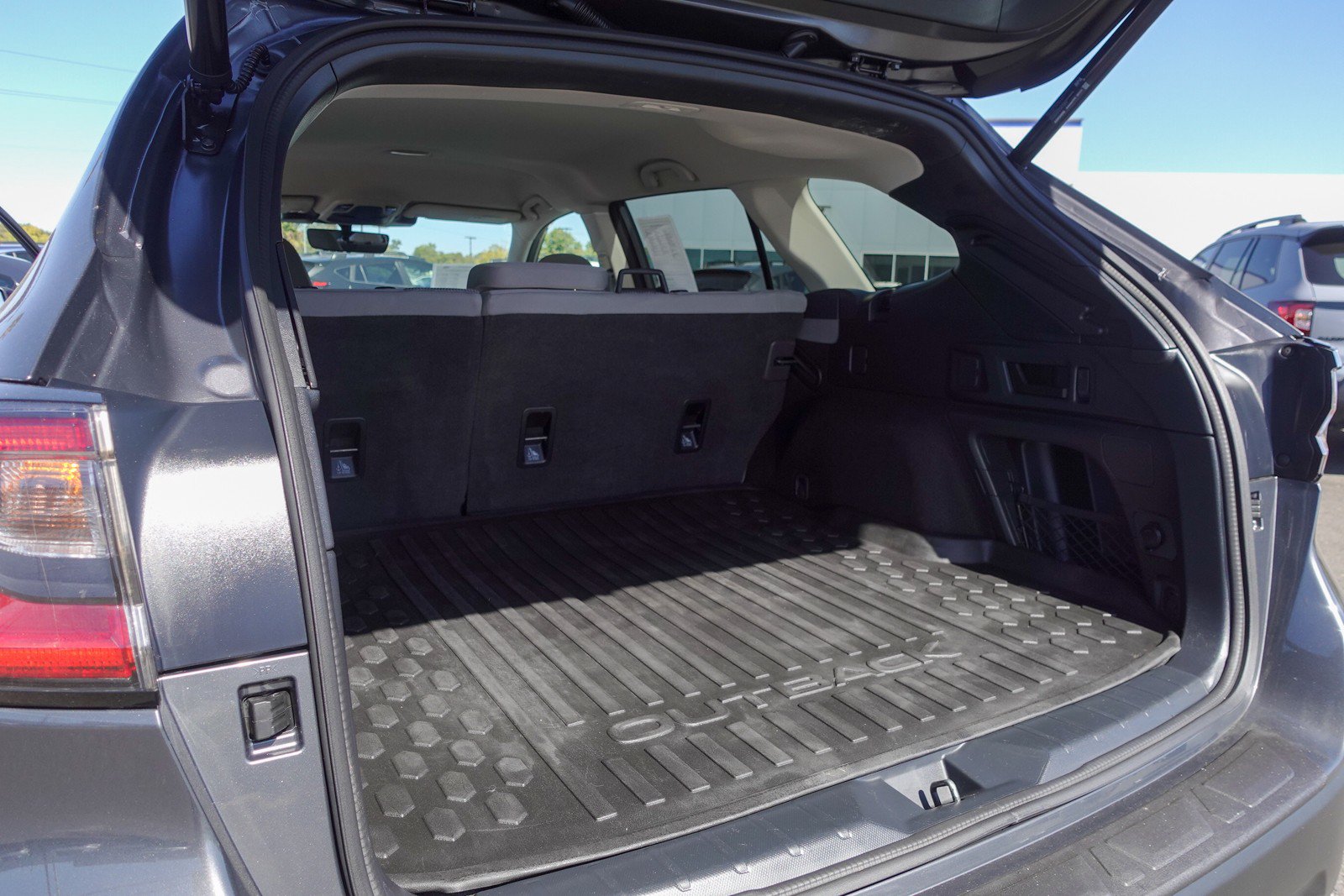Certified 2024 Subaru Outback Premium AWD/4WD image 23