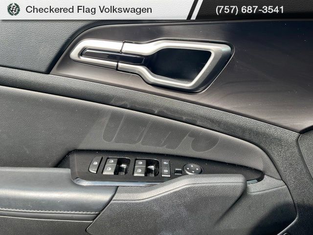 Used 2023 Kia Sportage EX FWD image 13