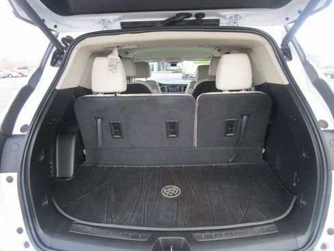 Certified 2023 Buick Enclave Essence image 26