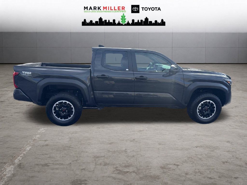 Certified 2025 Toyota Tacoma TRD Off-Road AWD/4WD image 7