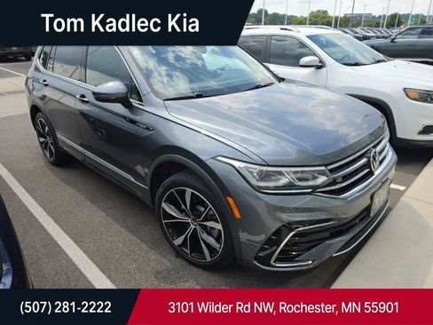 Used 2022 Volkswagen Tiguan SEL R-Line AWD/4WD image 1