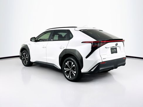 Used 2024 Toyota bZ4X XLE image 5