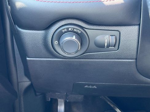 Used 2025 Dodge Durango R/T AWD/4WD image 33