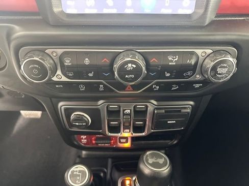 Used 2020 Jeep Wrangler Unlimited Rubicon image 23