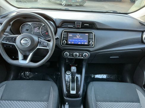Used 2020 Nissan Versa S image 14