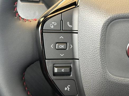 New 2026 Toyota Prius Plug-In Hybrid image 26