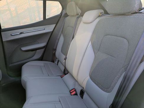 New 2026 Volvo EX30 Ultra image 12