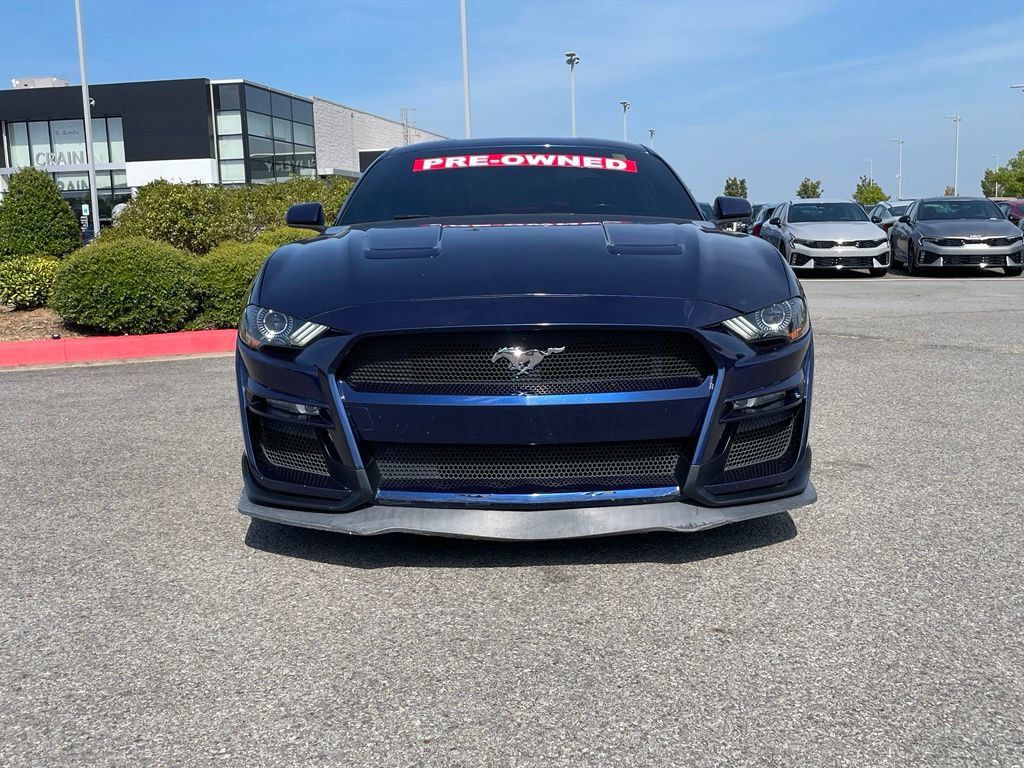 Used 2019 Ford Mustang GT RWD image 2