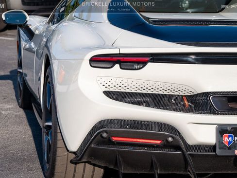 Used 2023 Ferrari 296 GTS image 45