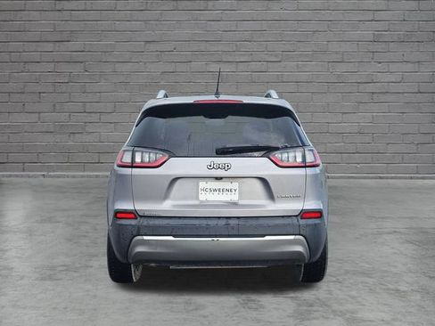 Used 2019 Jeep Cherokee Limited FWD image 4