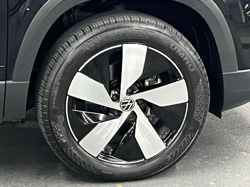 Certified 2024 Volkswagen Taos S image 36