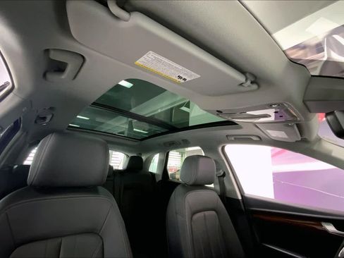 Certified 2023 Audi Q5 2.0T Premium w/ Convenience Package image 27