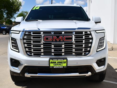 New 2026 GMC Yukon Denali w/ Denali Reserve Package AWD/4WD image 3
