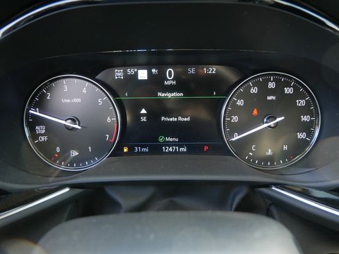 Used 2023 Buick Envision Avenir image 38