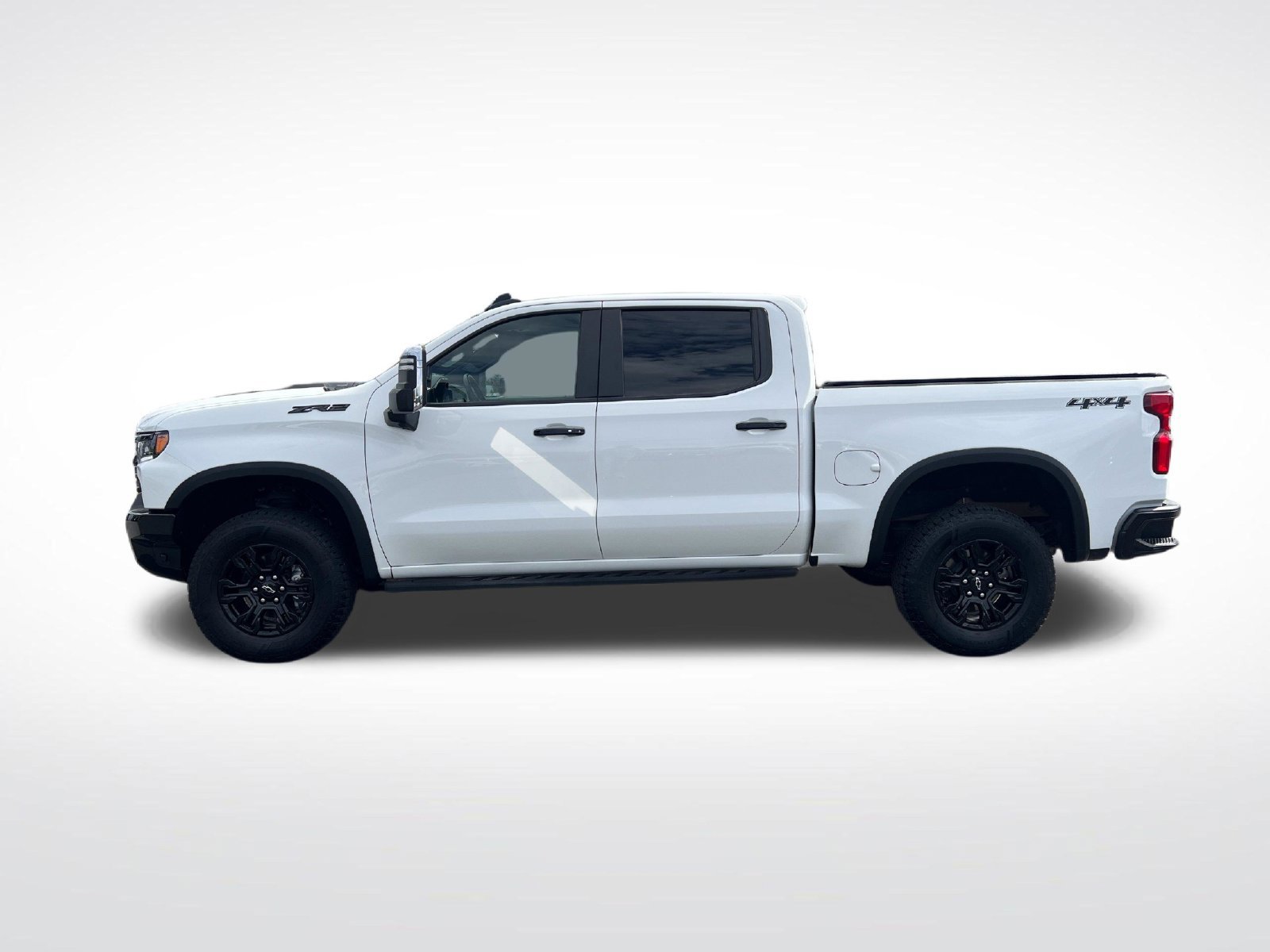 Used 2025 Chevrolet Silverado 1500 ZR2 w/ Technology Package AWD/4WD image 7