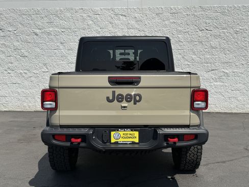 Used 2020 Jeep Gladiator Rubicon AWD/4WD image 9