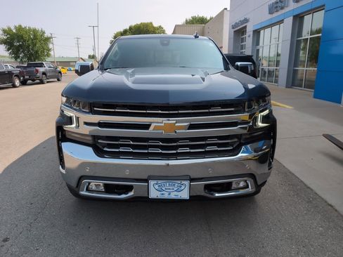 Used 2021 Chevrolet Silverado 1500 LTZ w/ Safety Package II image 3