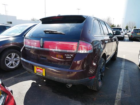 Used 2010 Lincoln MKX AWD image 5