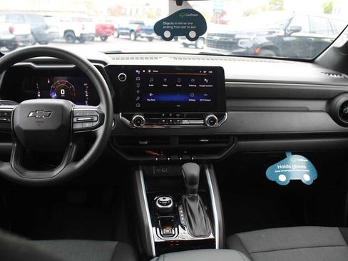 Certified 2023 Chevrolet Colorado Trail Boss w/ Advanced Trailering Package AWD/4WD image 11