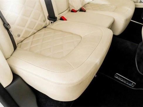 Used 2016 Bentley Mulsanne Speed image 32