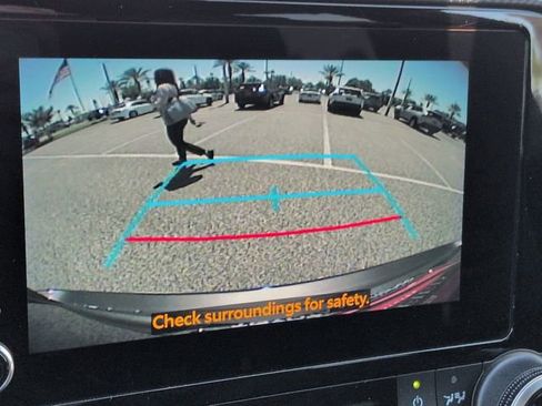 Certified 2024 Toyota Highlander XSE FWD image 21