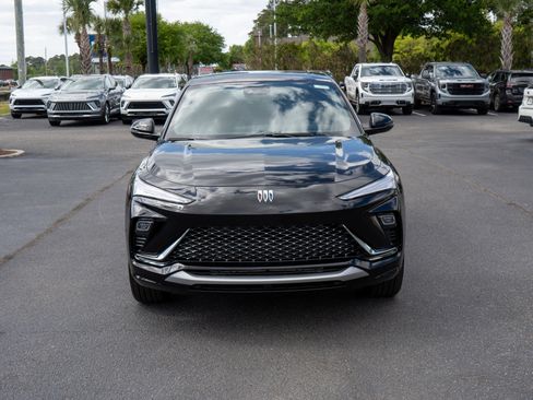 New 2026 Buick Envista Avenir FWD image 8