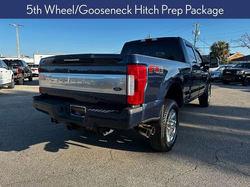 Used 2019 Ford F350 Platinum w/ Platinum Ultimate Package image 6