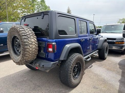 Used 2018 Jeep Wrangler Unlimited Sport S AWD/4WD image 5