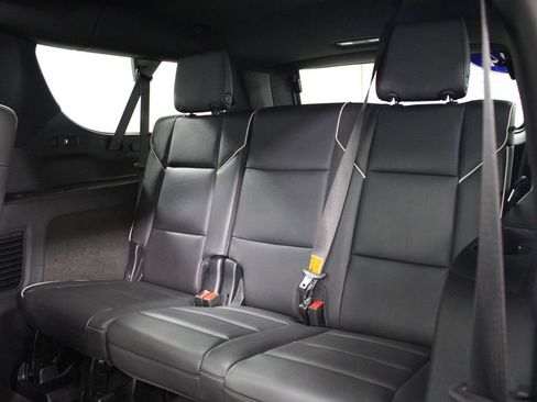 Used 2024 Cadillac Escalade ESV Sport RWD image 27