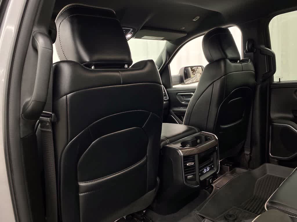 Used 2025 RAM 1500 Laramie w/ Sport Appearance Package AWD/4WD image 15