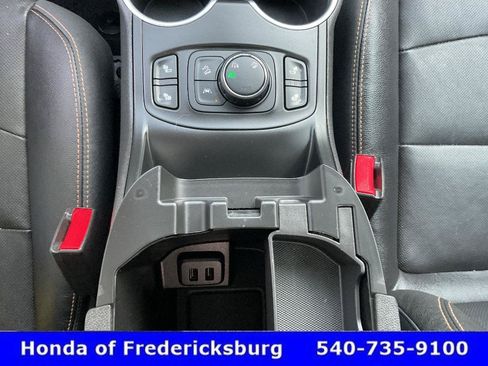 Used 2020 GMC Terrain SLT w/ Preferred Package AWD/4WD image 39