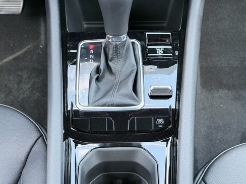 New 2026 Jeep Compass Latitude AWD/4WD image 18