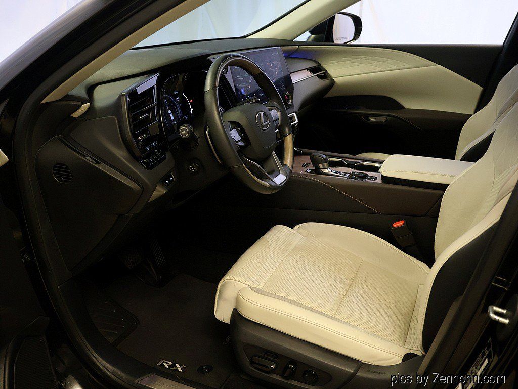 Used 2023 Lexus RX 350 AWD w/ Accessory Package (Z1) image 11