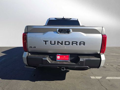 Used 2024 Toyota Tundra Limited image 4