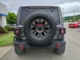 Used 2019 Jeep Wrangler Unlimited Sahara image 4
