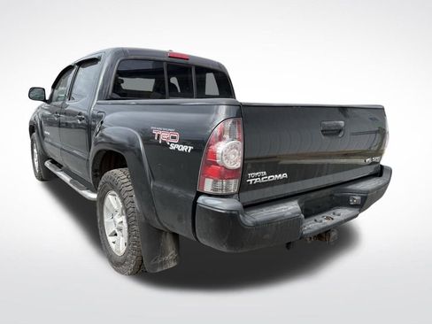 Used 2010 Toyota Tacoma 4x4 Double Cab image 5