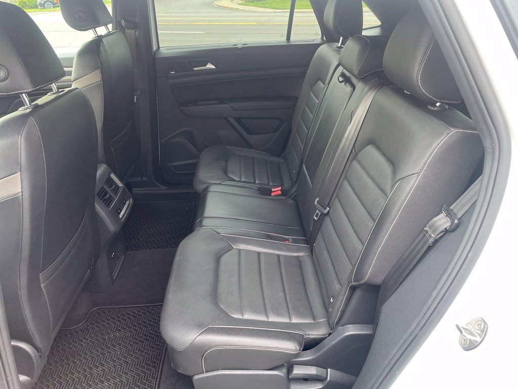 Used 2020 Volkswagen Atlas Cross Sport SEL Premium R-Line AWD/4WD image 16
