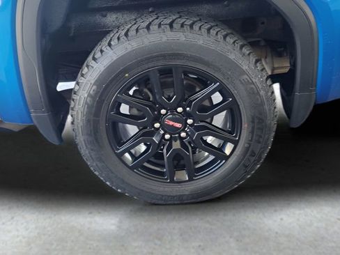 Used 2022 GMC Sierra 1500 Elevation image 12