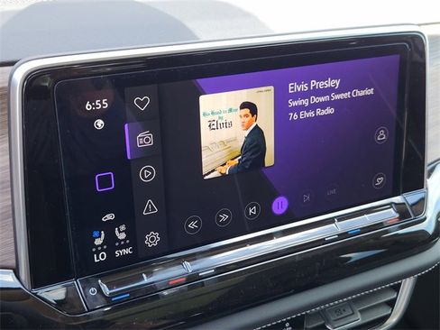 New 2025 Volkswagen Atlas SEL Premium R-Line image 16