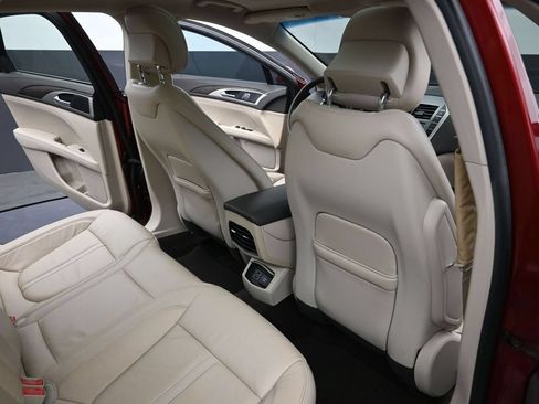 Used 2017 Lincoln MKZ Select AWD/4WD image 10